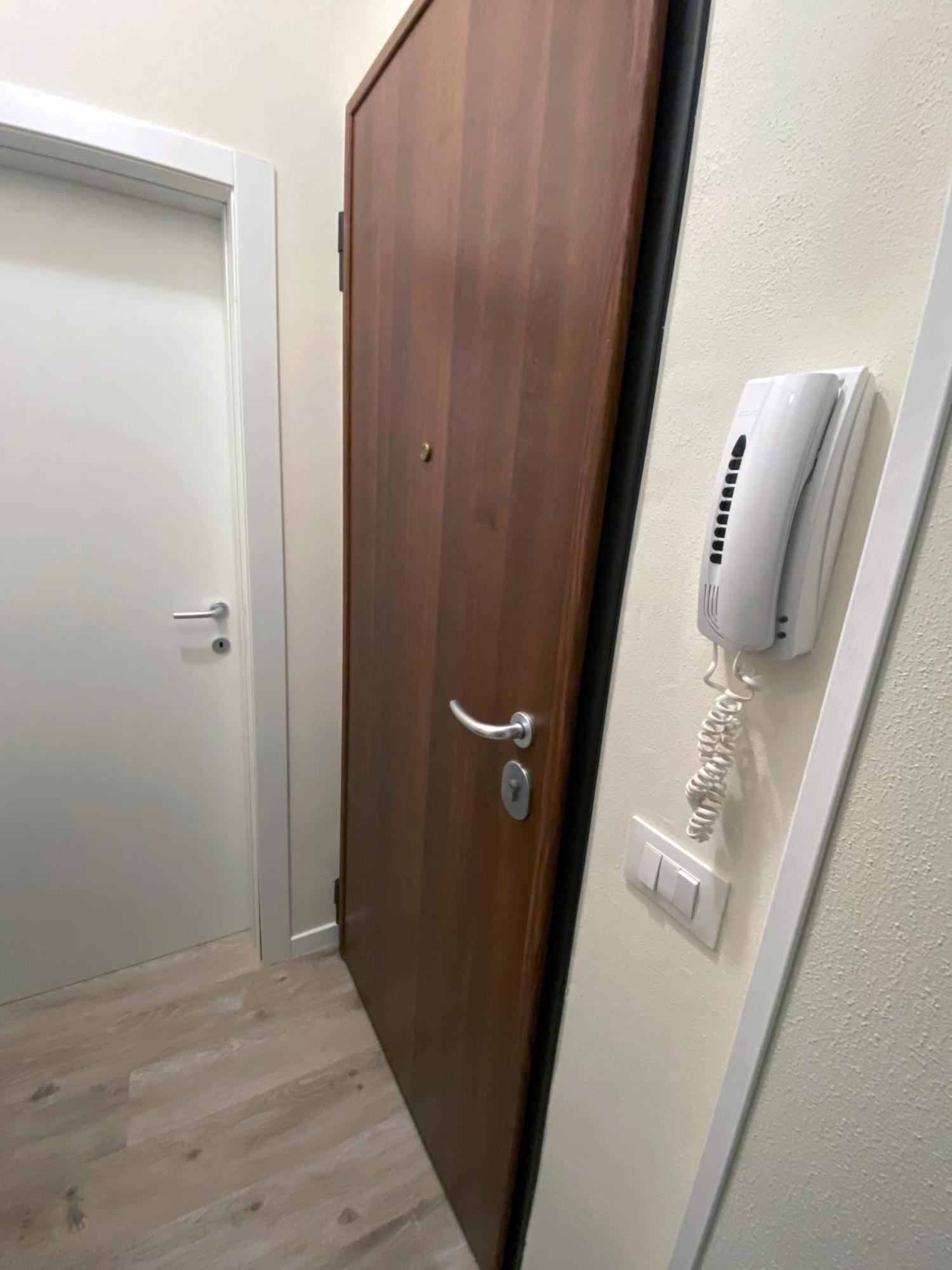 Appartamento Anna - Comfort E Stile In Centro Storico Imola Exterior photo
