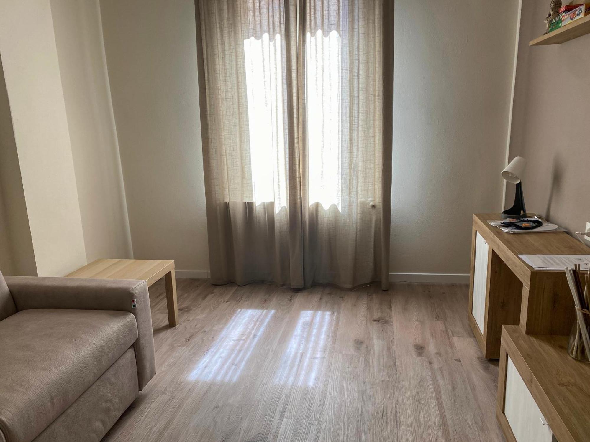 Appartamento Anna - Comfort E Stile In Centro Storico Imola Exterior photo